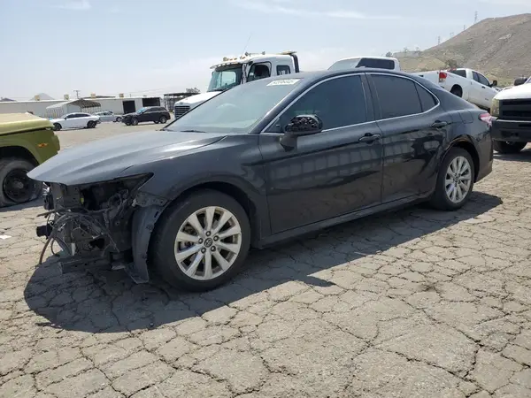 4T1B11HK0KU249407 2019 TOYOTA CAMRY - Image 1