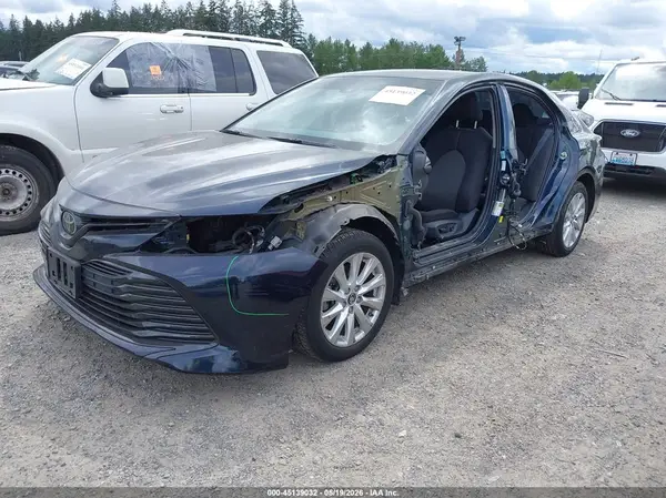 4T1B11HK0KU252839 2019 TOYOTA CAMRY - Image 2