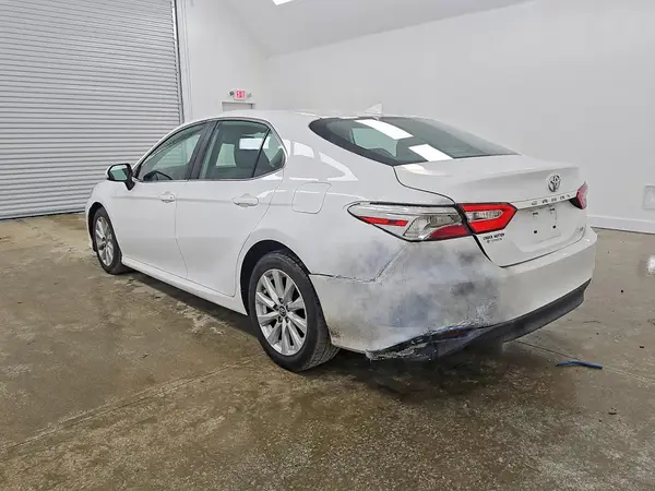 4T1B11HK0KU253232 2019 TOYOTA CAMRY - Image 2