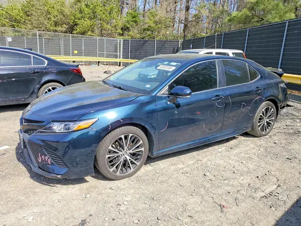 4T1B11HK0KU257913 2019 TOYOTA CAMRY - Image 1