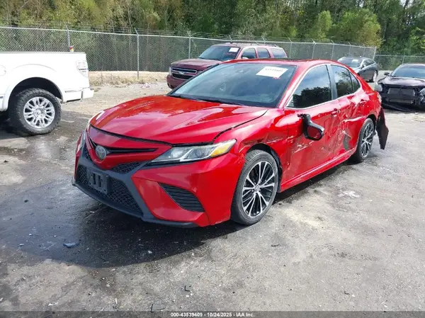 4T1B11HK0KU260505 2019 TOYOTA CAMRY - Image 2