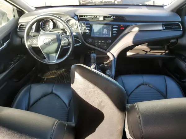 4T1B11HK0KU262285 2019 TOYOTA CAMRY - Image 8