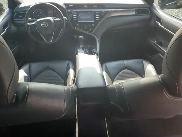 4T1B11HK0KU264537 2019 TOYOTA CAMRY - Image 8