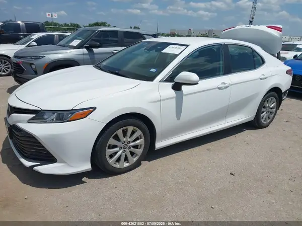 4T1B11HK0KU265493 2019 TOYOTA CAMRY - Image 2