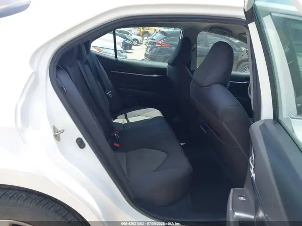 4T1B11HK0KU265493 2019 TOYOTA CAMRY - Image 8