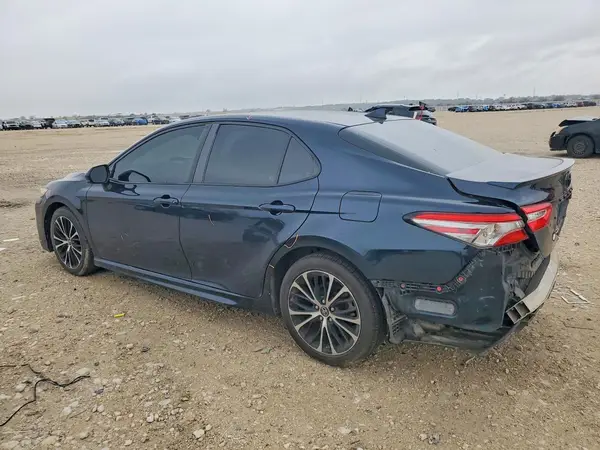 4T1B11HK0KU268586 2019 TOYOTA CAMRY - Image 2