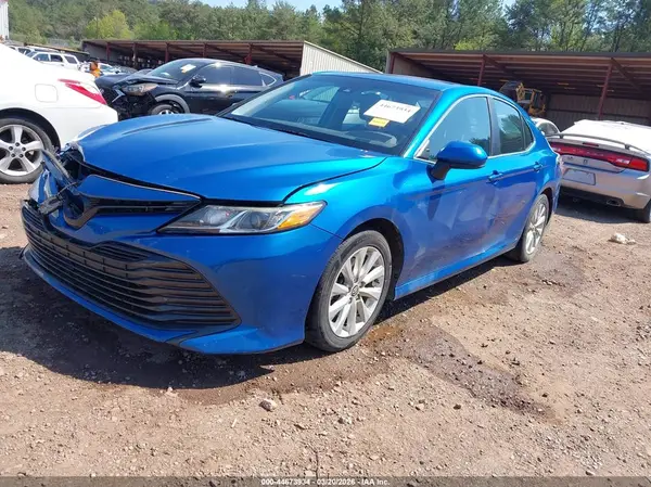4T1B11HK0KU269205 2019 TOYOTA CAMRY - Image 2