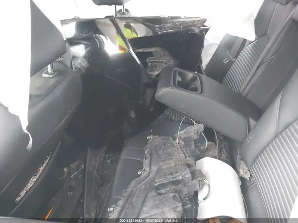 4T1B11HK0KU269785 2019 TOYOTA CAMRY - Image 8