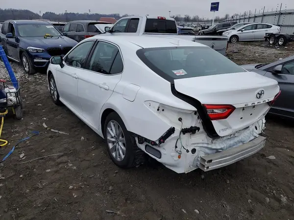 4T1B11HK0KU270984 2019 TOYOTA CAMRY - Image 2