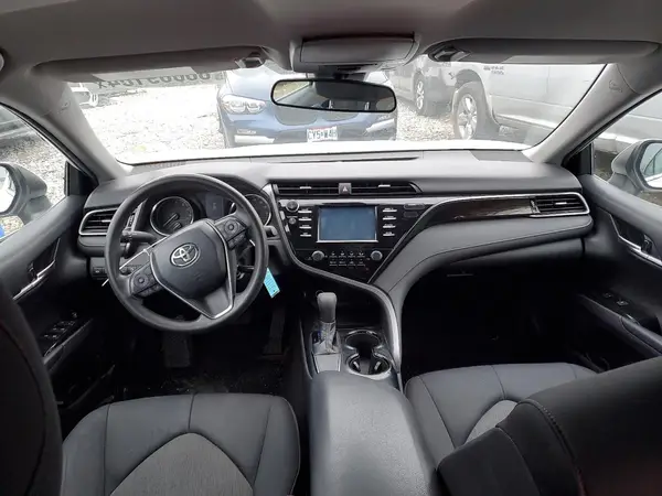 4T1B11HK0KU270984 2019 TOYOTA CAMRY - Image 8