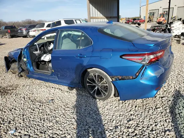 4T1B11HK0KU271097 2019 TOYOTA CAMRY - Image 2
