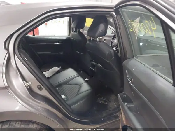 4T1B11HK0KU272508 2019 TOYOTA CAMRY - Image 8