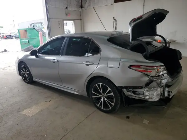 4T1B11HK0KU281130 2019 TOYOTA CAMRY - Image 2