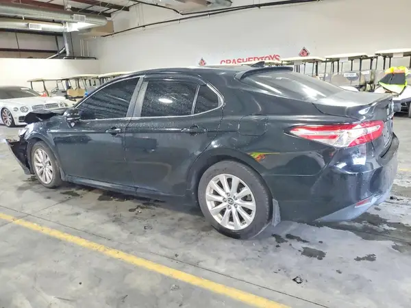 4T1B11HK0KU288451 2019 TOYOTA CAMRY - Image 2