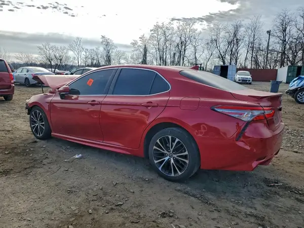 4T1B11HK0KU299708 2019 TOYOTA CAMRY - Image 2