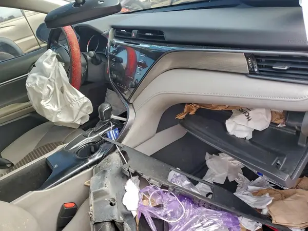 4T1B11HK0KU299708 2019 TOYOTA CAMRY - Image 8