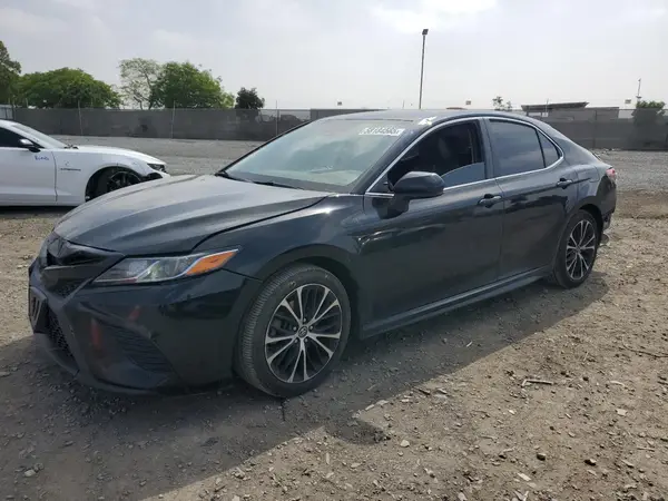 4T1B11HK0KU680099 2019 TOYOTA CAMRY - Image 1