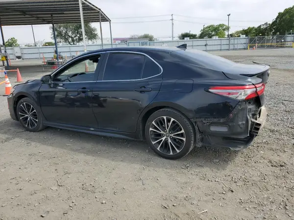 4T1B11HK0KU680099 2019 TOYOTA CAMRY - Image 2