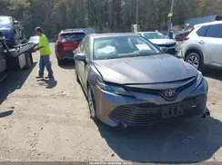 4T1B11HK0KU680216 2019 TOYOTA CAMRY