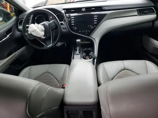 4T1B11HK0KU680717 2019 TOYOTA CAMRY - Image 8
