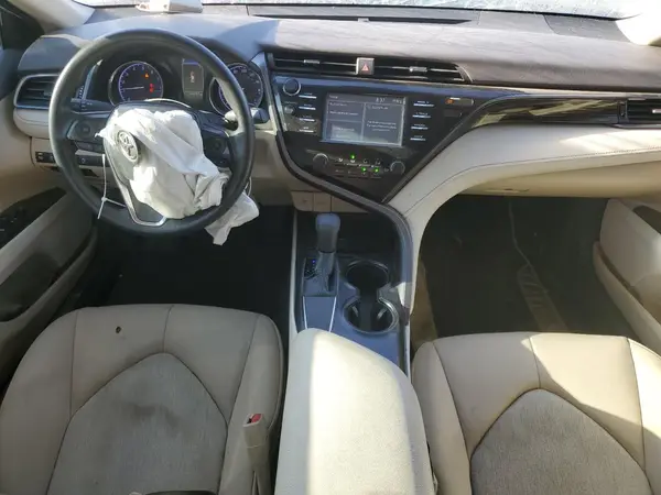 4T1B11HK0KU681656 2019 TOYOTA CAMRY - Image 8