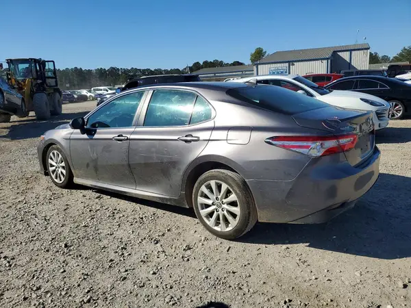 4T1B11HK0KU691572 2019 TOYOTA CAMRY - Image 2