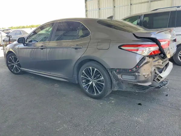 4T1B11HK0KU696514 2019 TOYOTA CAMRY - Image 2