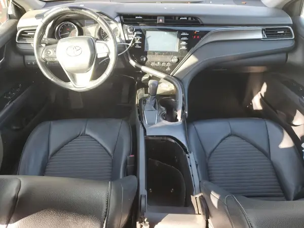 4T1B11HK0KU697145 2019 TOYOTA CAMRY - Image 8