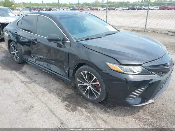 4T1B11HK0KU699462 2019 TOYOTA CAMRY - Image 1