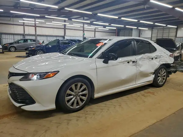 4T1B11HK0KU699509 2019 TOYOTA CAMRY - Image 1