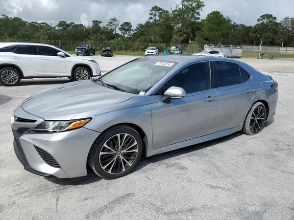 4T1B11HK0KU700559 2019 TOYOTA CAMRY - Image 1
