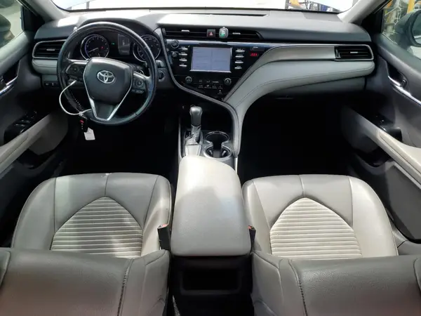 4T1B11HK0KU700559 2019 TOYOTA CAMRY - Image 8