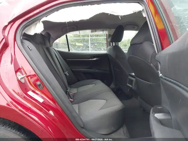 4T1B11HK0KU701422 2019 TOYOTA CAMRY - Image 8