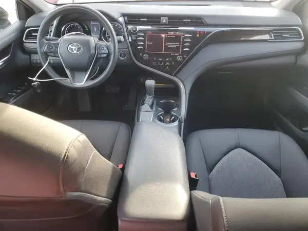 4T1B11HK0KU702442 2019 TOYOTA CAMRY - Image 8
