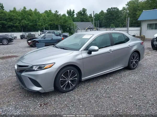 4T1B11HK0KU708385 2019 TOYOTA CAMRY - Image 2