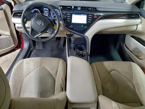 4T1B11HK0KU710332 2019 TOYOTA CAMRY - Image 8