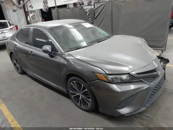 4T1B11HK0KU710668 2019 TOYOTA CAMRY - Image 1