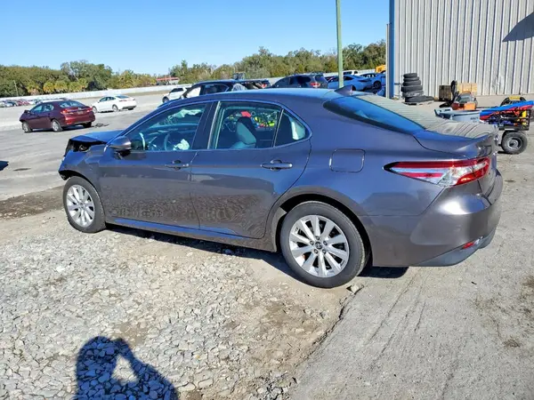 4T1B11HK0KU711500 2019 TOYOTA CAMRY - Image 2