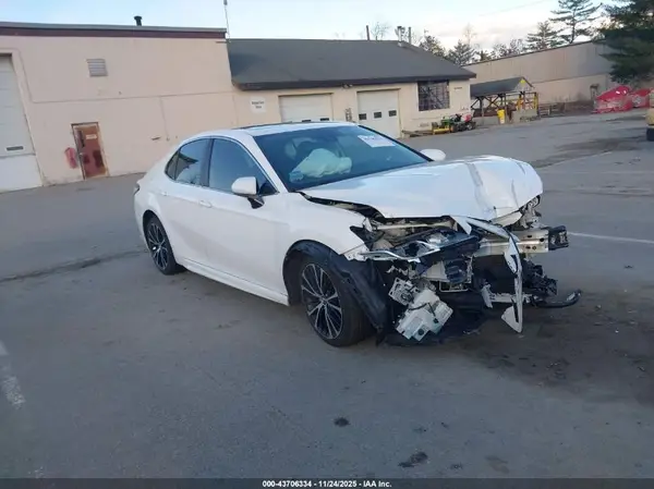 4T1B11HK0KU712825 2019 TOYOTA CAMRY - Image 1
