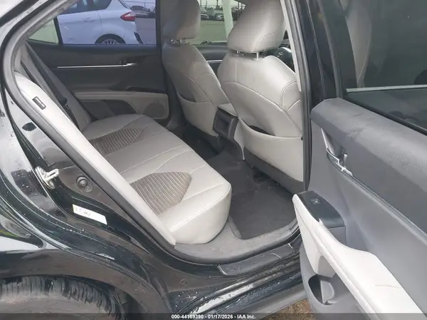 4T1B11HK0KU714364 2019 TOYOTA CAMRY - Image 8
