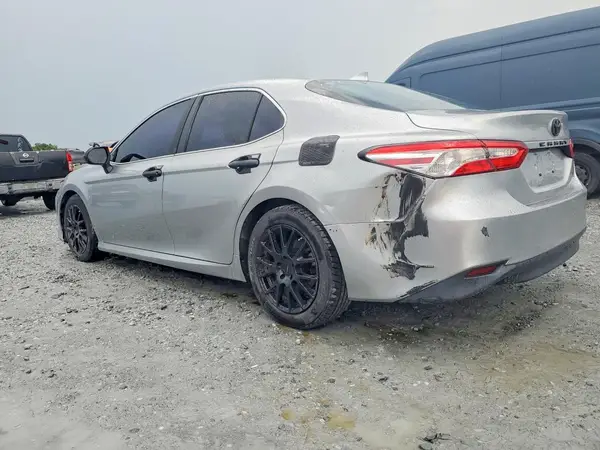 4T1B11HK0KU716602 2019 TOYOTA CAMRY - Image 2