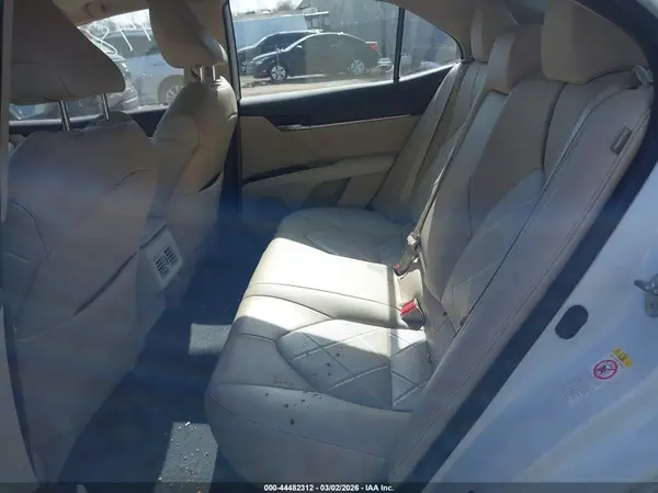 4T1B11HK0KU717037 2019 TOYOTA CAMRY - Image 8