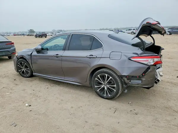 4T1B11HK0KU717717 2019 TOYOTA CAMRY - Image 2