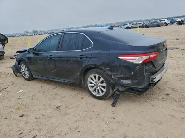 4T1B11HK0KU718916 2019 TOYOTA CAMRY - Image 2