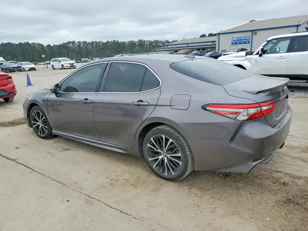 4T1B11HK0KU720584 2019 TOYOTA CAMRY - Image 2