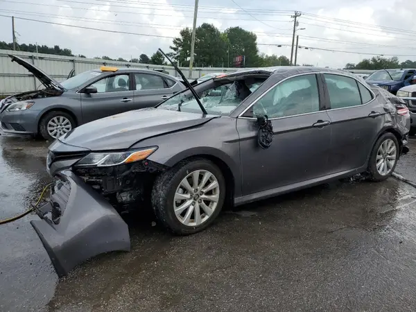 4T1B11HK0KU722898 2019 TOYOTA CAMRY - Image 1