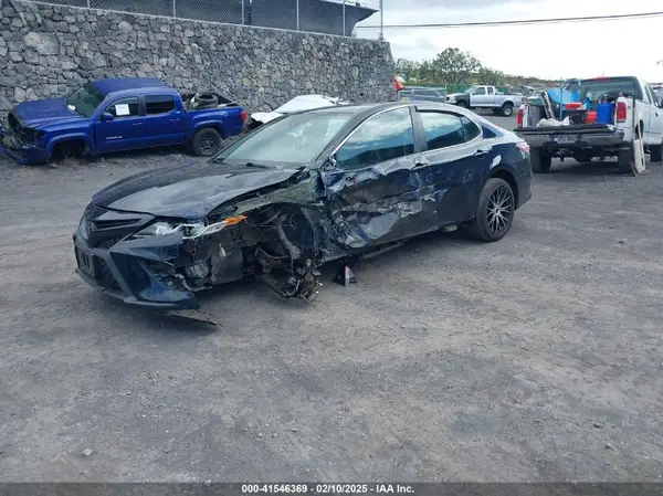 4T1B11HK0KU726174 2019 TOYOTA CAMRY - Image 2