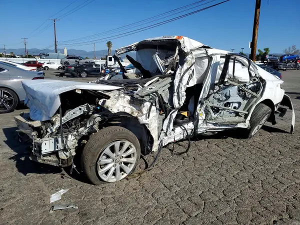 4T1B11HK0KU726918 2019 TOYOTA CAMRY - Image 1