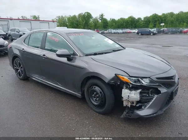 4T1B11HK0KU729303 2019 TOYOTA CAMRY - Image 1