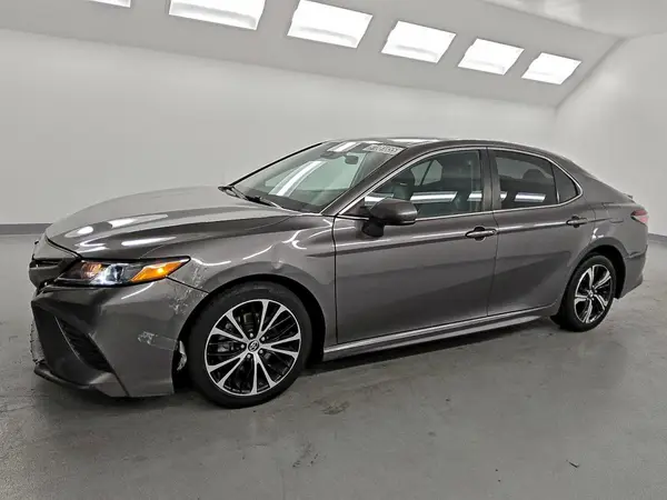 4T1B11HK0KU739328 2019 TOYOTA CAMRY - Image 1
